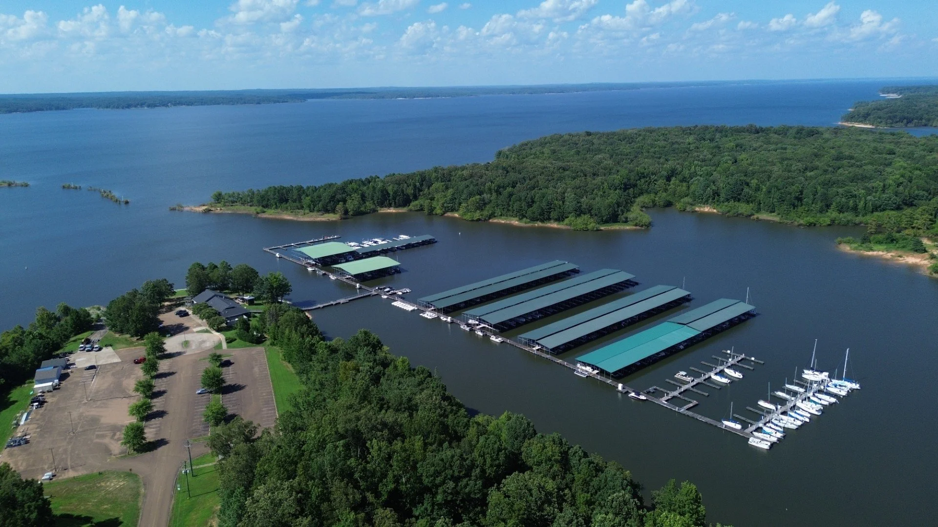 Sardis Lake Marina & Recreation Area