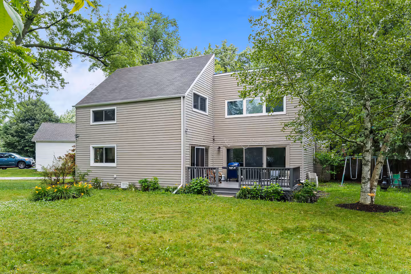 Manor Creek Property gallery image