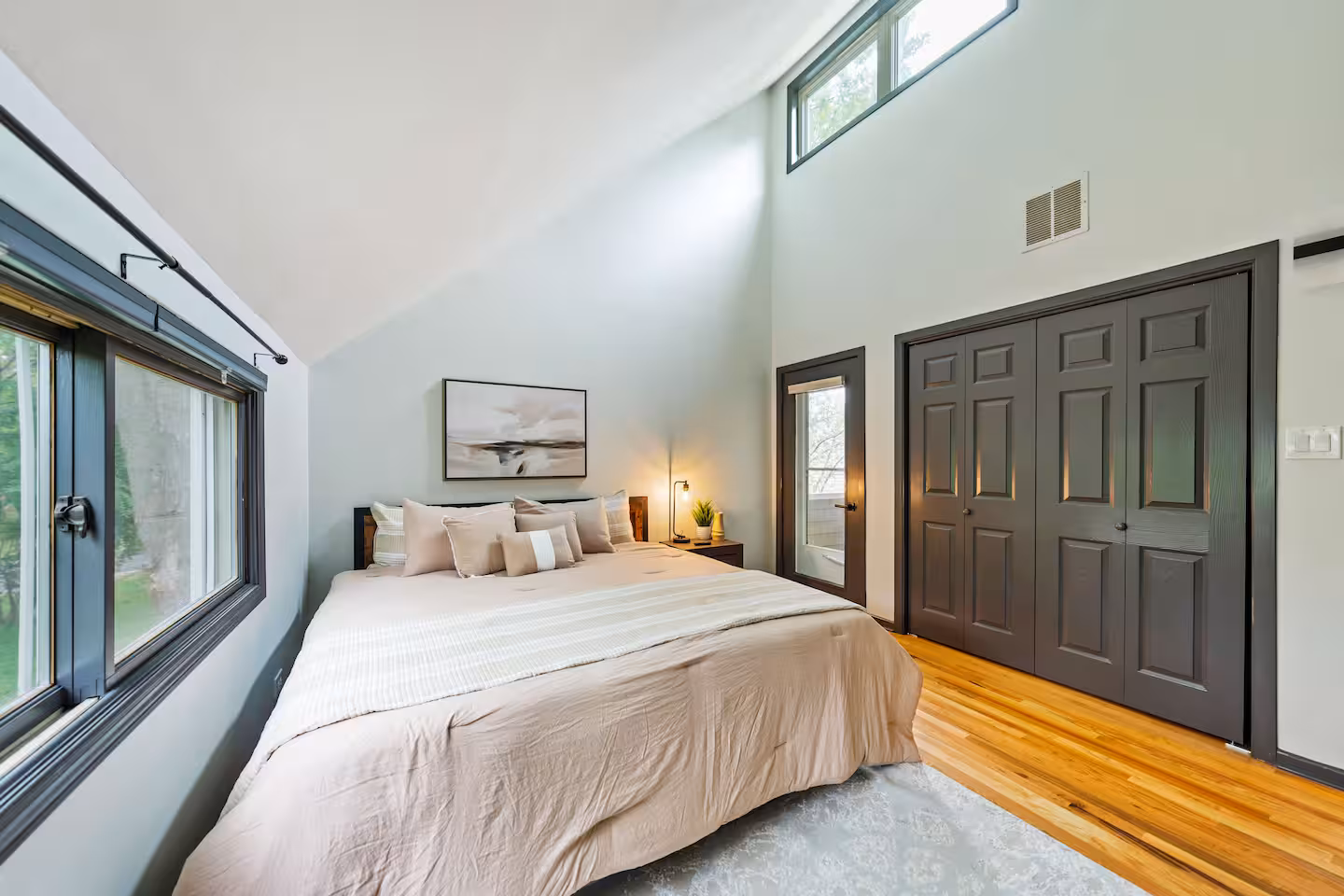 Manor Creek Property gallery image