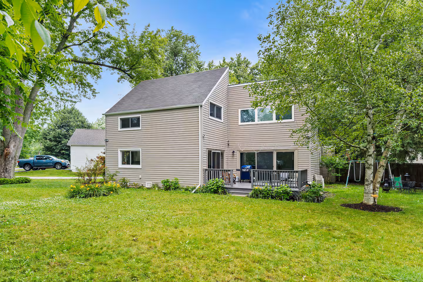Manor Creek Property gallery image