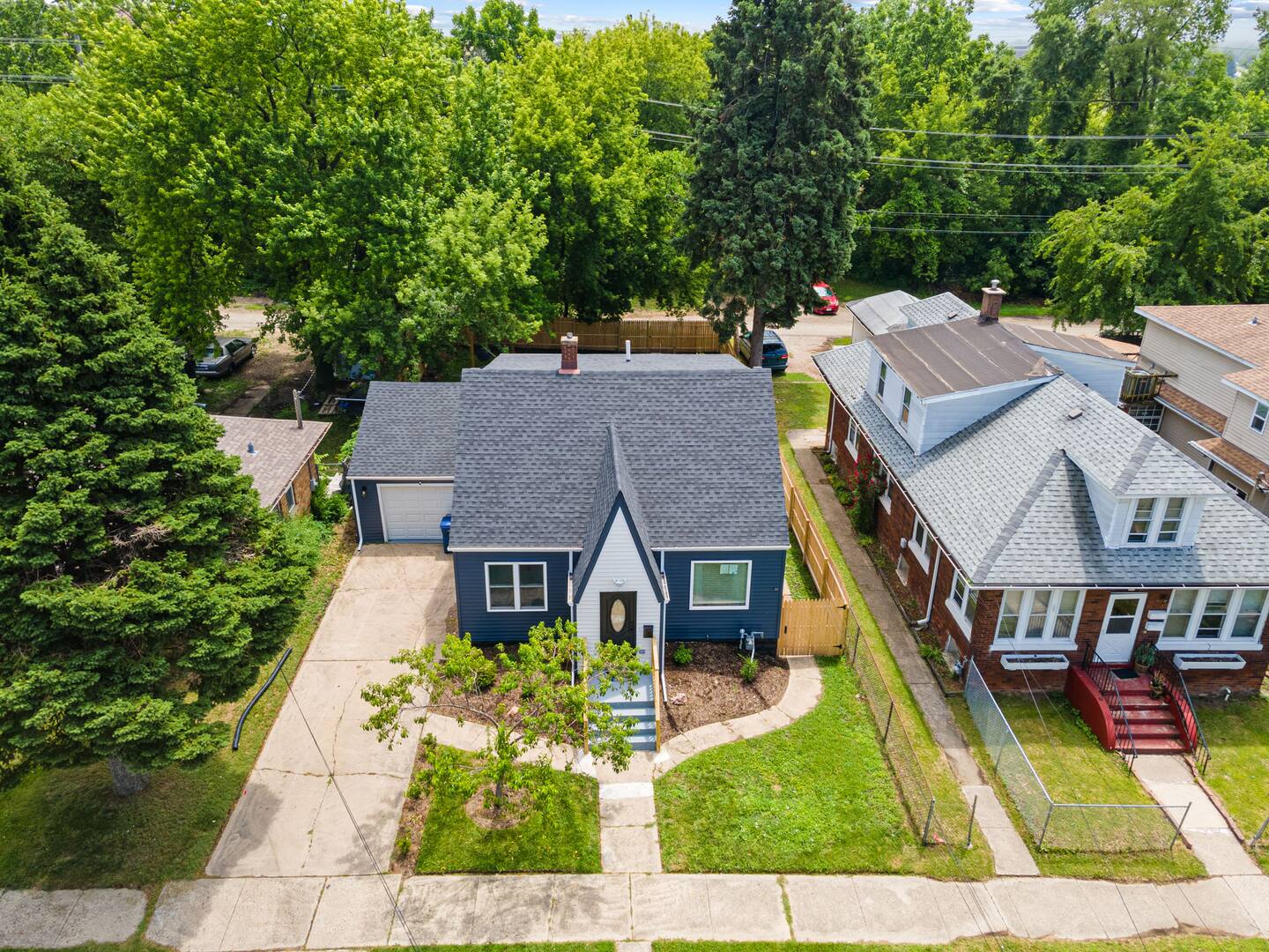 Great Lake Naval Base Property gallery image