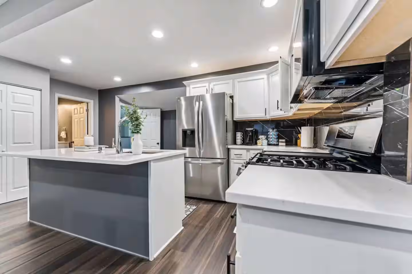 Gages Lake Property gallery image