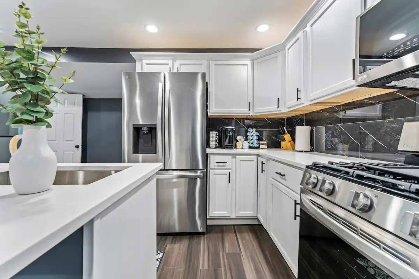 Gages Lake Property gallery image